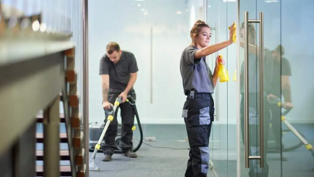 Commercial Housekeeping Services Vs. Regular Cleaning: Dubai Business Owner'S Guide 1 Commercial Housekeeping Services vs. Regular Cleaning.jpg.webp